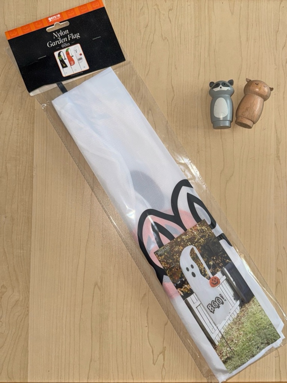 *New* White Outdoor Festive Halloween Ghost Flag